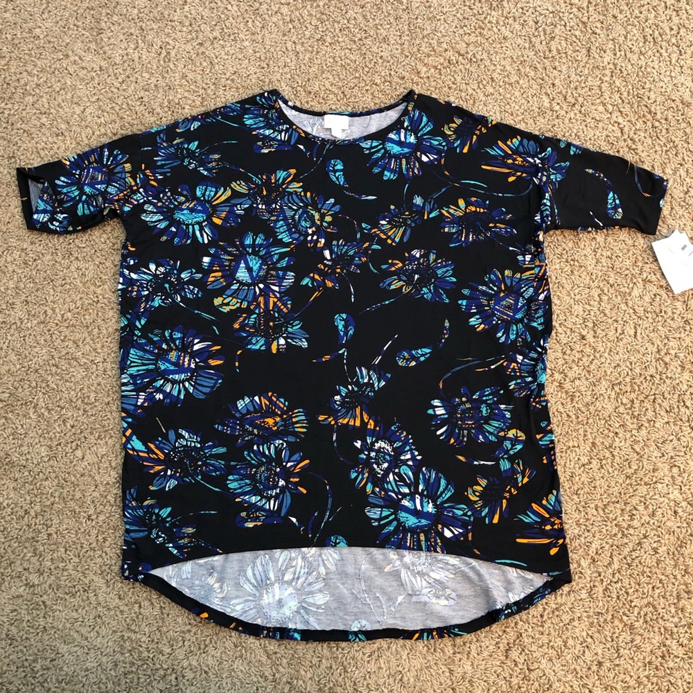 Lularoe Irma top
